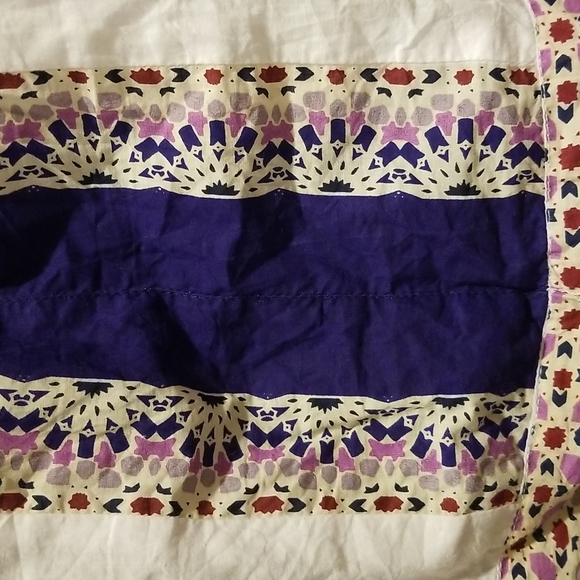 Patterned Tunic - Picture 8 of 9